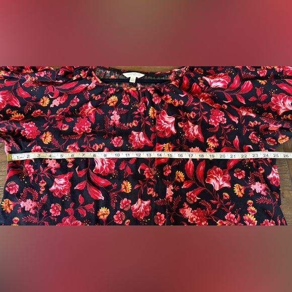 Terra & Sky 1X Floral Blouse Long Sleeve Red On Black Background Rayon Cotton - Picture 6 of 9